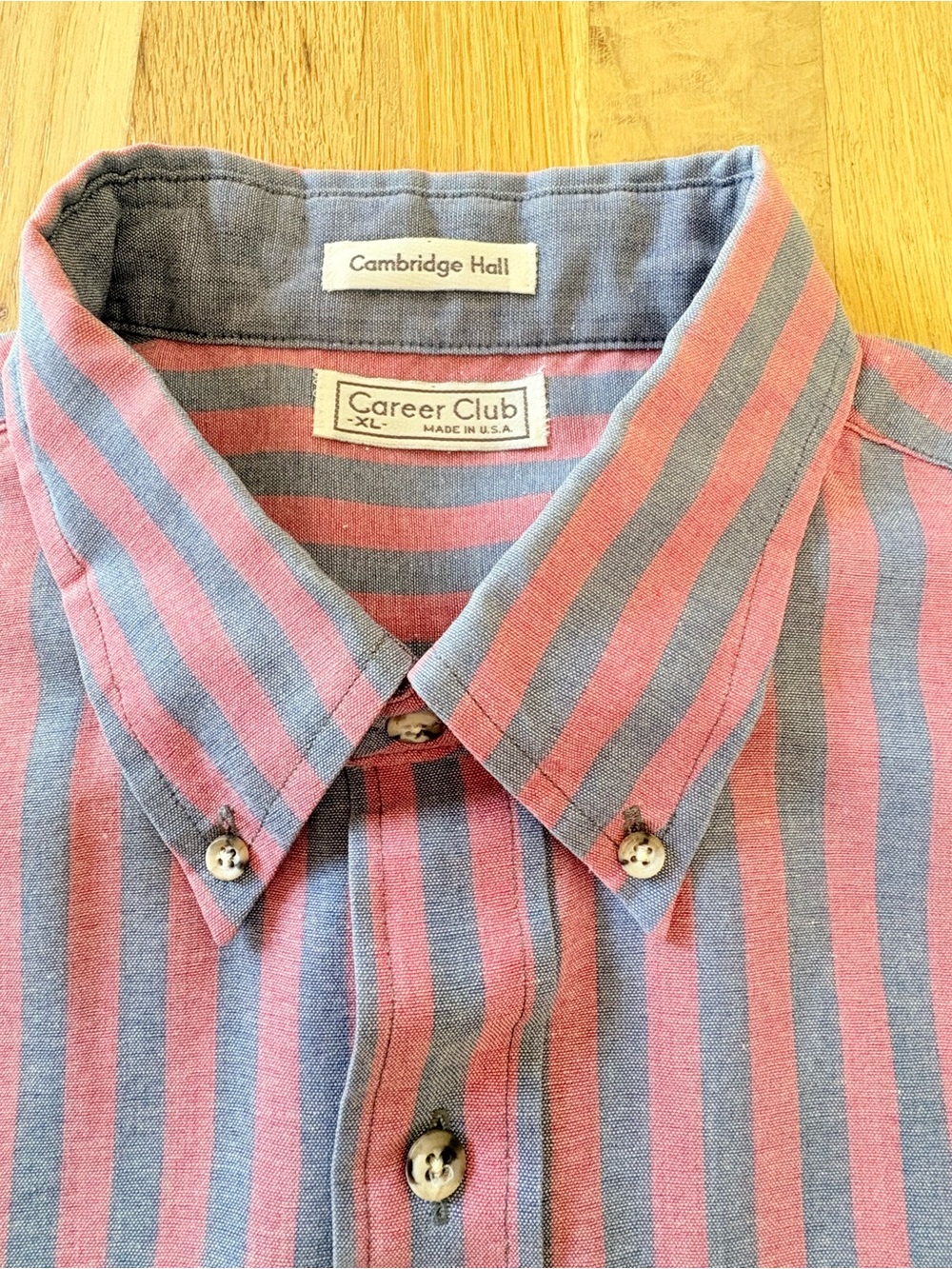 Men’s Vintage Career Club- Stripe Short Sleeve Button Up. Size XL